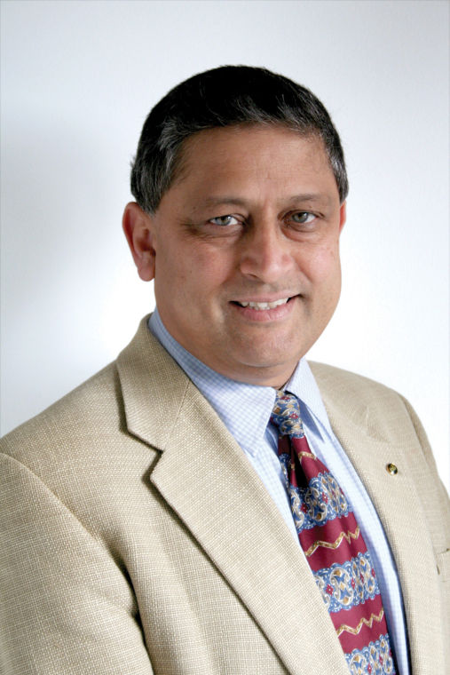 Ravi Pendse to leave WSU