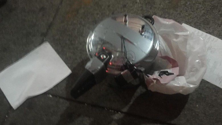 Pictured: the pressure cooker bomb that was set to go off near FIT.