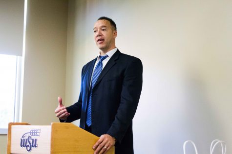 Reddit Hudson, former St. Louis police officer and a co-founder of the National Coalition of Law Enforcement Officers for Justice, Reform and Accountability, spoke about police and race relations during a Brown Bag Discussion held by the Wichita State Office of Diversity and Inclusion on Friday afternoon.