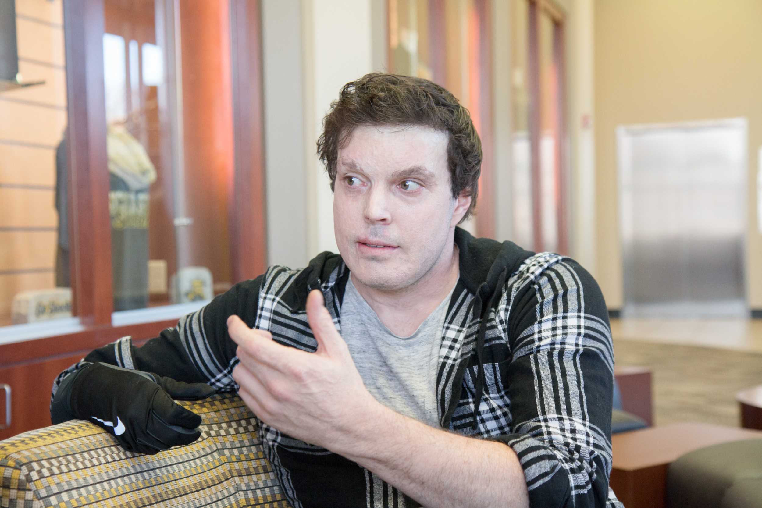 Jared Estes, a former WSU student, tells how he survived a car accident caused by a drunk driver. The accident occurred in 2005, the aftermath left him with third degree burns and the loss of his wife. Estes eventually began to speak to various audiences about his experience.