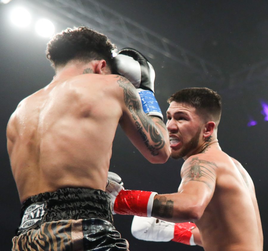Nico Hernandez cut the angle against Pat Gutierrez during the second round at Kansas Star Arena in Mulvane. (Mar. 25, 2017)