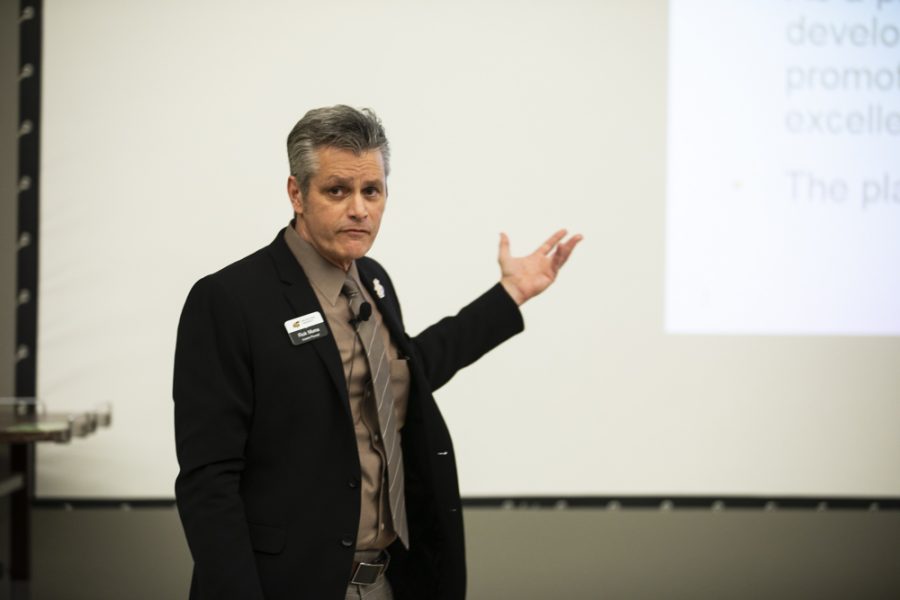 Interm Provost Rick Muma talks about the goals for enrollment during an Unclassified Professional Senate meeting in Hubbard Hall.