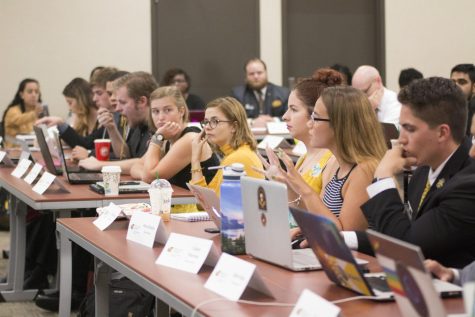 SGA adds seats to standing committees, considers redirecting own rollover money to fund student events