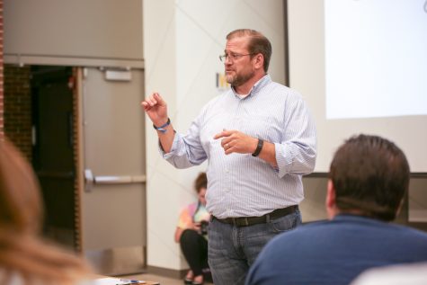 Democratic Congressional candidate James Thompson visits Wichita State for meet-and-greet