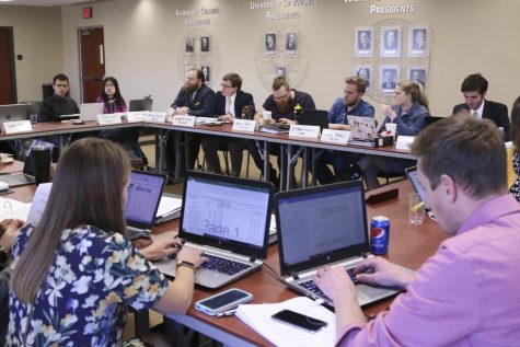Student Fees Committee prioritizes student organizations during deliberation meeting