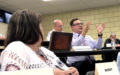 Faculty Senate hears proposal to drop gen ed credit hour minimum from 42 to 33