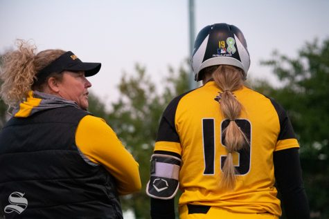 Shocker softball goes 2-3 in Bobcat Classic