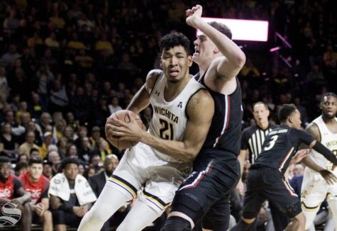Shockers drop heartbreaker to Bearcats; fall to 6th in AAC