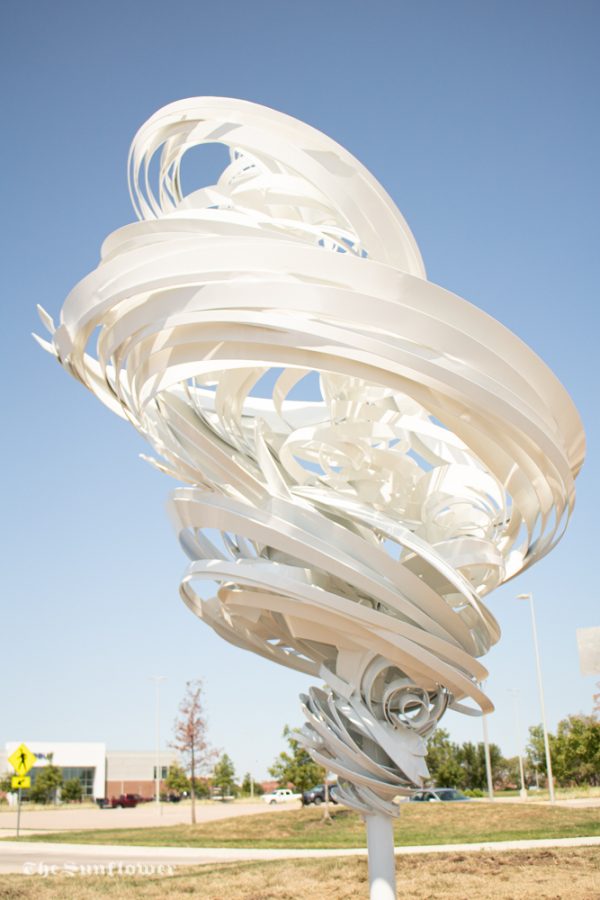 Wichita State had its 81st piece in their outdoor sculpture collection installed on Tuesday, August 4  on the Wichita State Innovation Campus. The artist, Alice Aycock named it Twister Grande and it is located by the Airbus parking lot.  