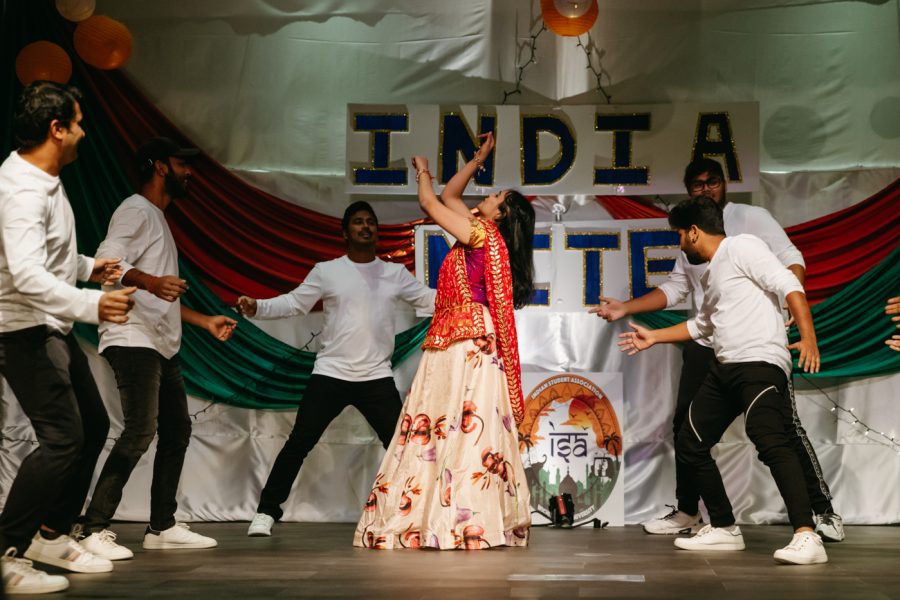 Priyanka+Thakur+of+ISA+performs+during+India+Nite+on+Saturday+Nov.+20.+The+event+was+hosted+by+the+Wichita+State+Indian+Student+Association+at+the+Eugene+M.+Hughes+Metropolitan+Complex.