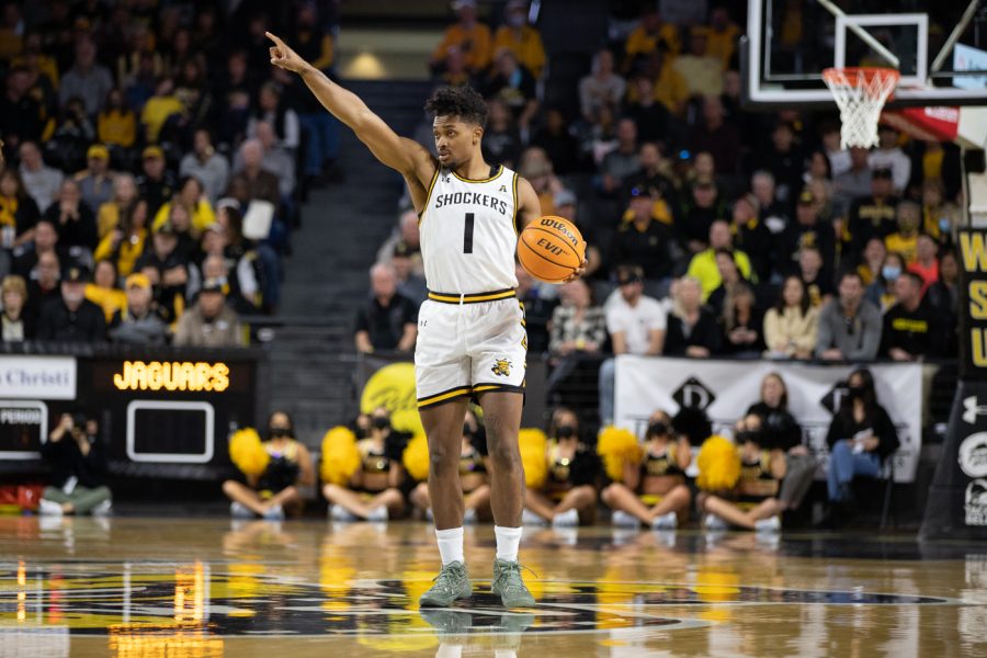 Sophomore Tyson Etienne looks to pass the ball against South Alabama at the Charles Koch Arena on Nov. 13