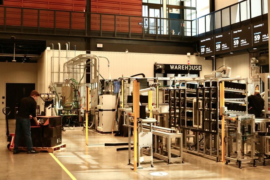 The Smart Factory has many features over the span of their 60,000-square-foot space. Features include end-to-end smart production line, space for smart ecosystem sponsors, and experimental labs.   