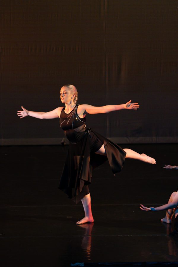 Sophomore Alexandria Nickel dances at Spring 2022 concert by Wichita State Dance Department on Feb 23.