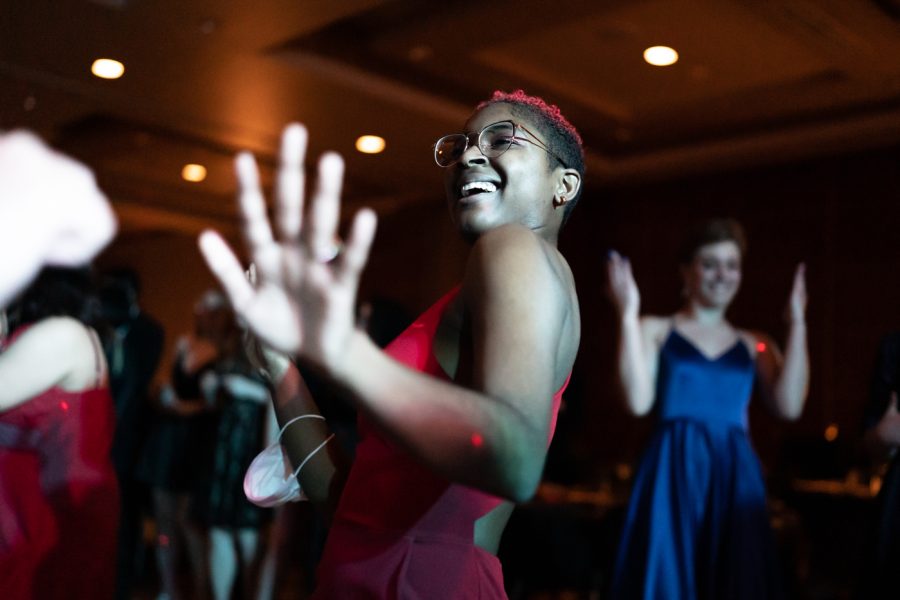 Nalah Stokes shows their moves during Fairmount formal. The event was hosted by SAC on Feb 19 at the RSC.