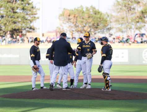 Baseball matches longest home losing streak since 1970 in 11-run drubbing by in-state rival