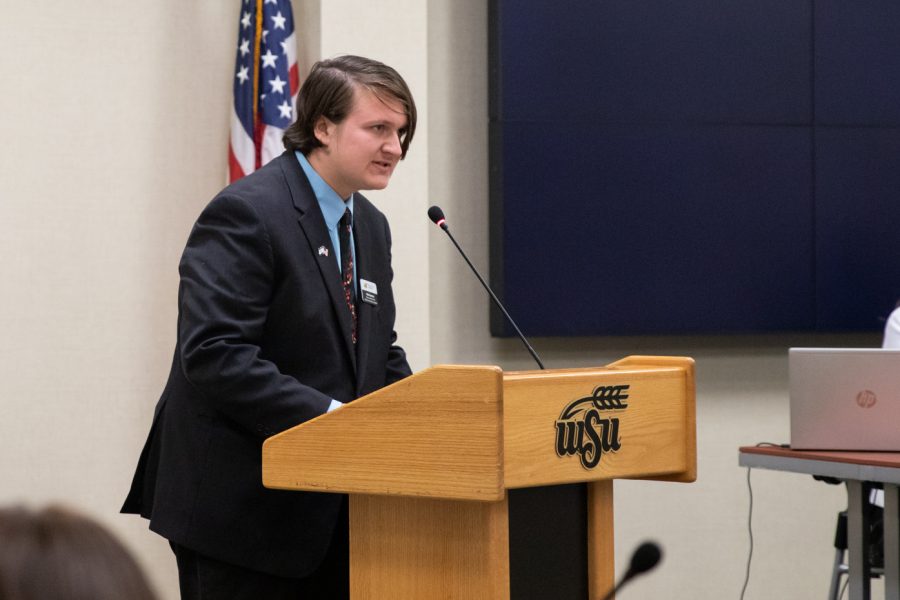 At-large Nick Harmon speaks to the SGA Senate on Aug. 31 in the RSC.