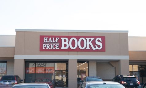 On Nov. 16, the employees of Half Price Books voted to unionize, following other Half Price Books stores in the country.