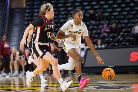 Junior point guard’s fast transition play helps women earn fifth win in a row