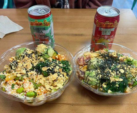 Pokémoto offers a variety of toppings to customize your dish.
