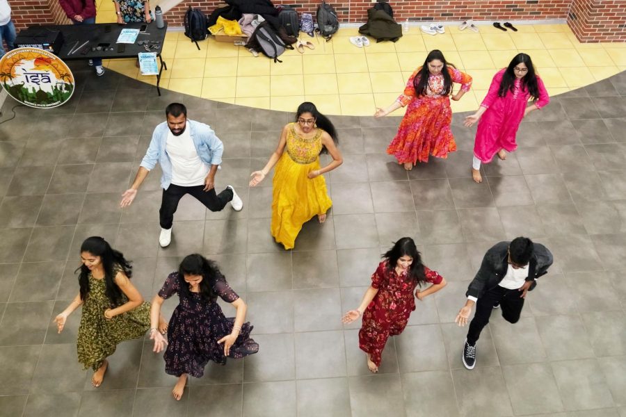 Indian Student Association dancers performs a flashmob to promote their event VASANTH at RSC on Mar. 28.