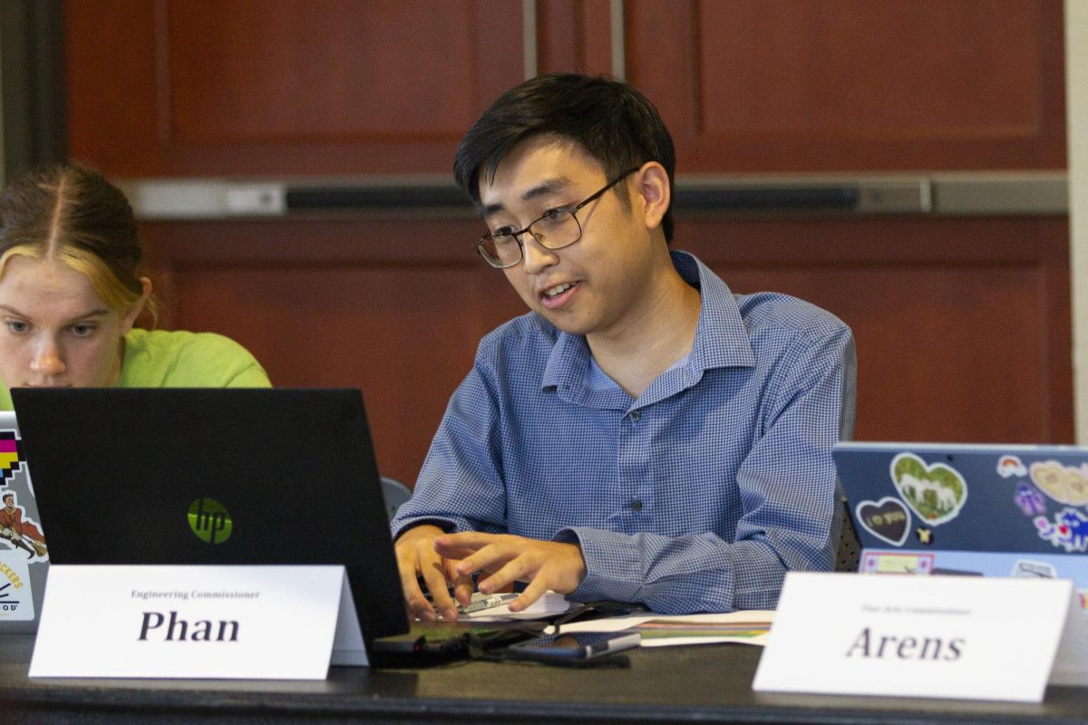 Matthew Phan, engineering commissioner, speaks at the funding committee meeting on Aug. 28. The group met to redo student organization allocations.