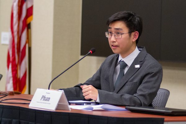 Student Body Vice President Matthew Phan reports to the Student Senate. Phan updates the senate of what the Legislative 