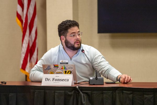 Student Government Association adviser Gabriel Fonseca addresses the Student Senate on March 4. This meeting was held in emergency due to the $900,000 deficit in student fees.