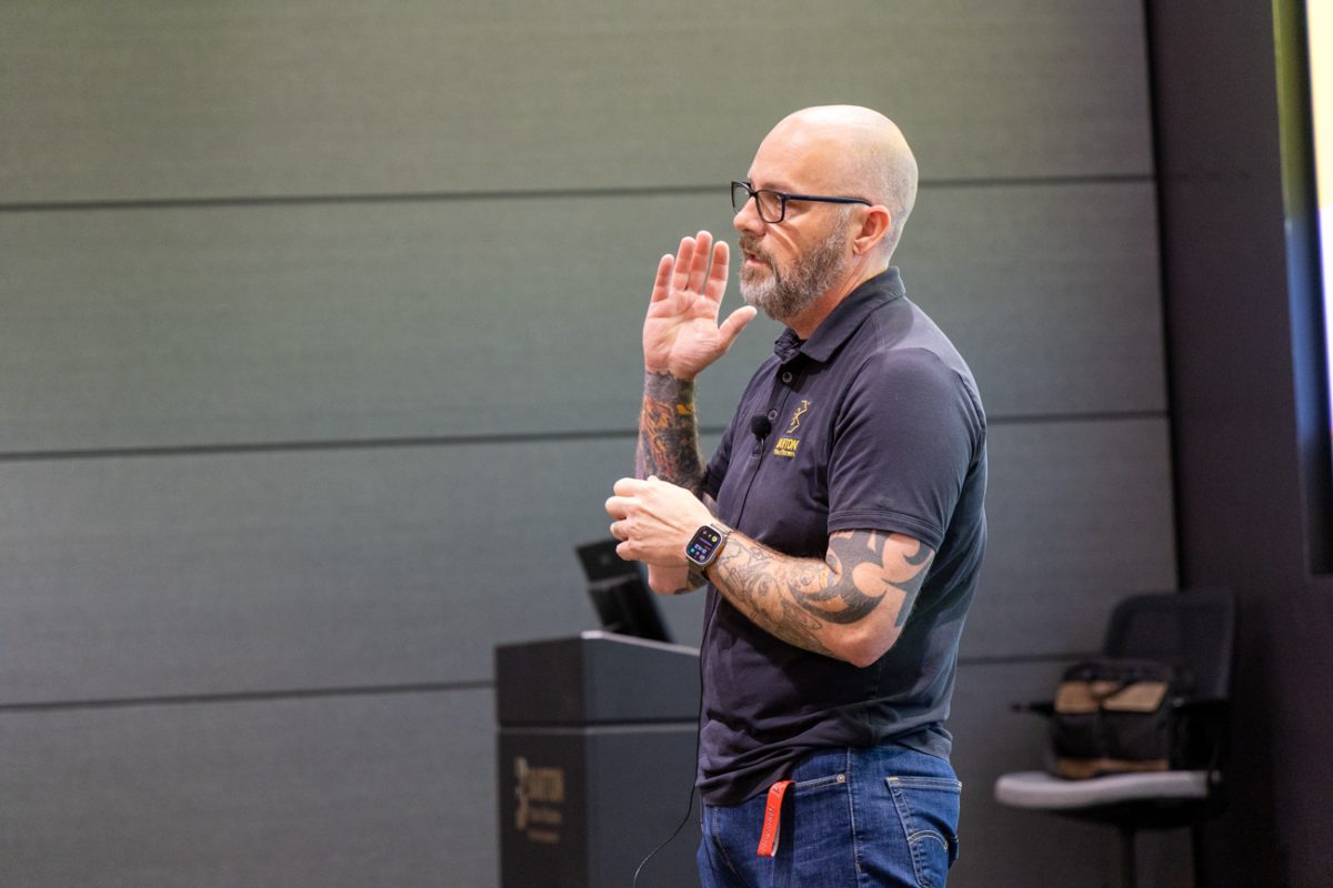 Faculty Senate President Chris Stone begins the senate meeting on March 30. Stone is the chair of the Department of Management at the Barton School of Business.